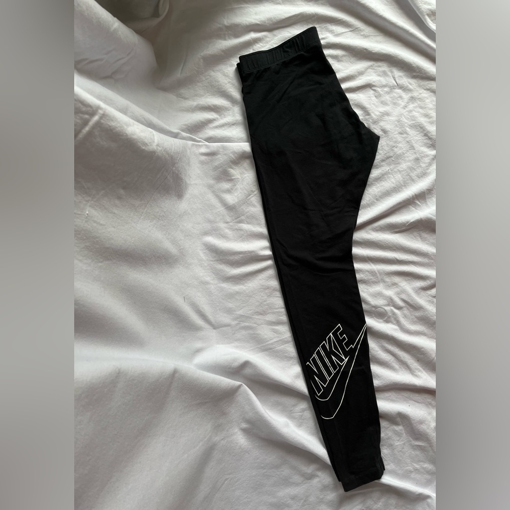 Nike leggings